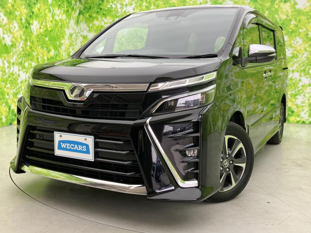 ヴォクシー 2.0 ZS 煌II 4WD