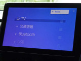 CD・DVD(再生機能)・ブルートゥース等を使用することができます。