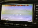 バックモニター付なので後退時に後方が見えるので安心。 車は構造上、死角がたくさんなので万が一を考えると必須ですね。 あくまで補助の為の装備、バックは目視で確認する事が重要ですよ。