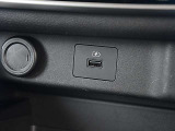 充電時に便利なUSBソケット
