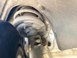 お車を安心してお乗りいただく為には、足回りの定期点検が欠かせません。サービスサポート(有償保証)では無料点検もご提供しており、安心のカーライフをお過ごしいただけるサポート体制が整っています。