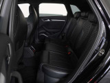 ご納車前に行います点検100項目におきまして、専用のテスターやツールを用いて細かな診断を行います。