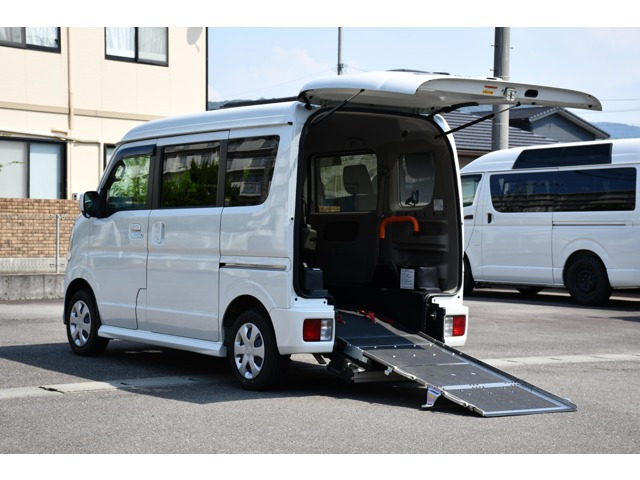 NV100クリッパーリオ  チェアキャブ ハイルーフ