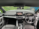 Audiのインテリアはエクステリア同様、優れたデザイン性とクオリティ、そして機能性を兼ね備えております。