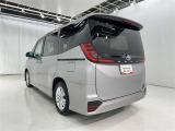 低燃費で環境にもやさしいハイブリッド車です。トヨタ専用診断機器でハイブリッドシステムを綿密に点検してあります!