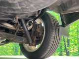 お車を安心してお乗りいただく為には、足回りの定期点検が欠かせません。サービスサポート(有償保証)では無料点検もご提供しており、安心のカーライフをお過ごしいただけるサポート体制が整っています。