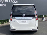 購入後の保証修理やメンテナンスは、お近くの日産福岡各店か、全国の日産販売会社サービス工場で対応可能です。近くに車を診てもらう所があると心強いですよね!