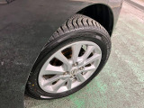 オールシーズンタイヤを履いています