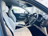 ◆LIBERALAは、輸入車選びの新たなスタイルを提案するインポート・セレクト・ブランドです。オーナー様となる方がクルマから直接感じる感性を第一にした、最良の一台との出会いをコーディネートいたします。