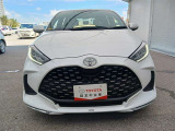 「中古車ハイブリッド保証」付き。ハイブリッド機構を無償で保証します。保証期間は、初度登録年月から10年目まで、またはロングラン保証が終わってから3年間。ただし累計走行距離が20万km以内です。