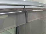 お車の状態をしっかりとお伝えするために1台の車両に付き40枚以上の画像を用意しております。外装はもちろん、室内の装備やお車の特徴などごらんください。