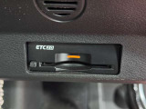 今では必需品のETCもパネルデザインにフィットするビルトインタイプなので、見た目もスッキリとしています