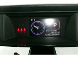 様々な車両の情報を表示してくれます。切替もできますのでタイムリーに必要な情報を表示させてみてください。