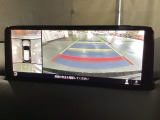 360度モニターは、4つのカメラによる前後左右・俯瞰映像でドライバーからは見えない領域の危険認知をサポート!全周囲の死角を減らし、狭い駐車場や幅寄せ、T字路の進入などの運転の安心感を高めますッ!