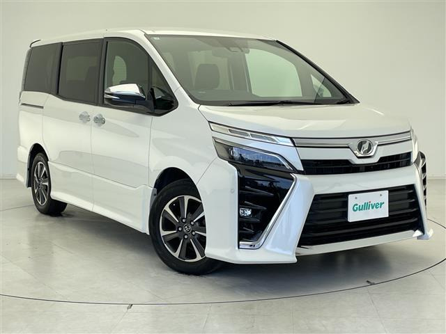 ヴォクシー 2.0 ZS 煌 修復歴無し