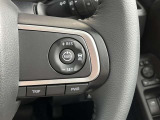 ステアリングスイッチ右側 全車速追従機能付ACC操作スイッチ、TRIPスイッチ、D assist切替ステアリングスイッチ。 前方から目を離すことなく操作できます!