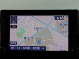 ナビゲーション付き。タッチパネル式で使いやすく、お出かけもラクラクです。