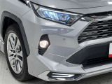 消費電力が少なく長寿命のLEDヘッドライトとハロゲンフォグ!