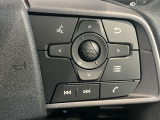 ステアリングスイッチ搭載!ハンドルひとつで手を離さなくても運転中視線をそらさなくても操作が出来て便利です♪