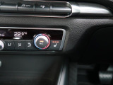 指定工場で車検までご対応可能。6ベイを完備したサービス工場を併設し、快適なAudiライフをサポートします。詳しくは0078-6002-900146中古車スタッフまで