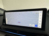 純正ナビを装備。タッチパネル式で使いやすく、お出かけもラクラクです。