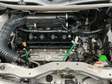 技術が詰まったエンジンルームもご覧の通りピカピカにクリーニング済みです。