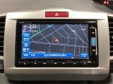 ナビゲーションはフルセグTV対応のGathers純正メモリーナビを搭載しています。Bluetoothオーディオ機能がありますので、スマートフォンなどの音楽も再生できます。
