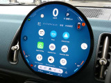 Apple CarPlayやAndroid Autoなど様々なアプリケーションがインストールされています!
