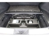 もしもの時のパンク修理キット。空気バルブに薬剤を入れて電動コンプレッサで空気を送り込むだけなので危険な作業や体力が少なくてすみます。ですがあくまで応急処置の為本修理が必要です。