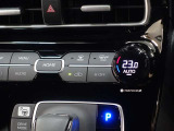 オートエアコンを装備しております!自動で調整してくれますので、車内も快適です☆