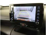 バックガイドモニターで、後方を確認しながら安心して駐車することができます。運転初心者も熟練者も必須の機能ですよ!