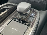 ■CVT(電気式無段変速機)/シフトレバーをSポジションに入れるとマニュアルモードでの走行を楽しめます!