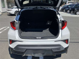 C-HR ハイブリッド 1.8 S GR スポーツ 
