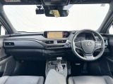 UX 250h バージョンC 