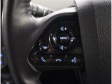 ステアリングスイッチではオーディオ操作が可能です。運転中のご利用は十分にご注意ください。