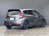 人気のノートE-POWER NISMOが入庫しました。是非現車を見にご来店下さい。