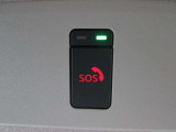 万が一のときのSOSコール。事故や急病時等にボタンひとつで専門のオペレーターに接続。警察や消防への連携をサポートします。別途お申し込みが必要です
