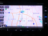 ナビゲーションももちろん装備。多彩な機能で快適ドライブをアシスト。オーディオ機能も充実していますね。