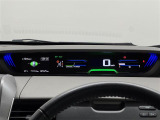 【メーターまわり】ドライバーから見やすい位置にあって安全運転に寄与します。マルチインフォメーションディスプレイでは、クルマに関する情報の確認はもちろん、各種安全機能・装備のON/OFFも設定可能。