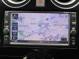 日産純正メモリーナビゲーション。MJ118D-W。フルセグチューナー・Bluetoothオーディオ対応。
