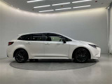 カローラツーリング 1.8 ハイブリッド W×B E-Four 4WD 