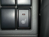 運転席シートヒーター付き♪キンキンに寒い真冬でも体を暖めてくれるので、快適にすごせます!