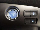 ネットでお車をお探しの方でも、お車の状態が一目で分かりやすい評価表 表示。トヨタ検査員による品質評価表つきで車両の状態詳細を明記致しております。自信を持っておすすめ出来るお車です。