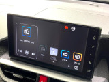 【9インチ ディスプレイオーディオ】大画面ディスプレイへお持ちのスマートフォンと連携して、ナビやbluetoothでの音楽再生が可能です♪デザインはもちろん操作性も良好!別途ナビ機能の取付可能です♪