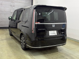 納車時には安全かつ安心してお乗り頂けるようホンダ専門知識を持つ整備スタッフが点検・整備・装備も説明をしてお渡ししております。