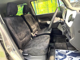 運転席シート廻りは使用感も少なく、良好な状態となっています。丁寧に使われていたことがよくわかりますね。