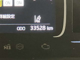 当社、入庫時走行距離は 33528kmです。