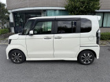 ご納車前には納車点検整備を実施いたします。指定交換部品(エンジンオイル、オイルエレメント、ワイパーゴム等)新品交換致します。その他必要交換部品は点検時交換致します。