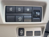 運転席付近の操作スイッチです!【両側電動スライドドア】【ハンズフリーオートスライド】【セーフティシールド】【アイドリングストップ】等