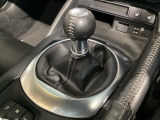 確かな手応えと軽快さ、なめらかさを感じられるシフトフィール!是非この感触を体感してください!!